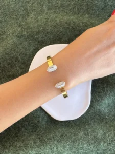 Χρυσή Ατσάλινη Χειροπέδα Ανοιχτή με zircon