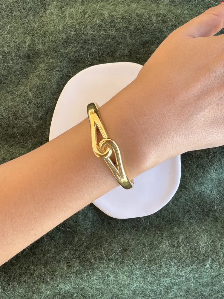 Χρυσή Ατσάλινη Χειροπέδα 'infinity knot'