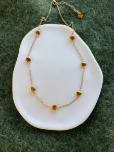 Κολιέ με Πολλές Καρδιές