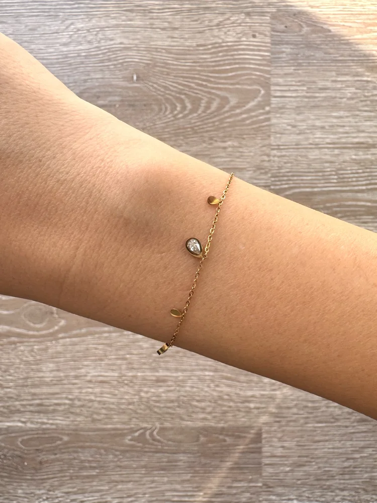 Ατσάλινο Λεπτό Βραχιόλι με Κρύσταλλα Σταγόνες