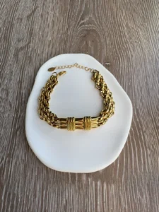 Βραχιόλι Ατσάλινο με Χρυσές Αλυσίδες και Μεταλλικές Λεπτομέρειες