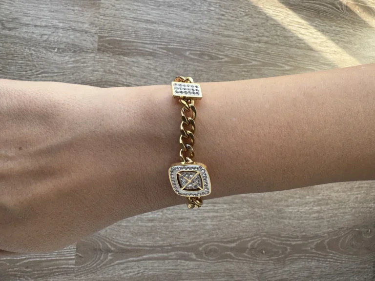 Ατσάλινο Βραχιόλι gourmette με Γεωμετρικά Στοιχεία και Ζιργκόν