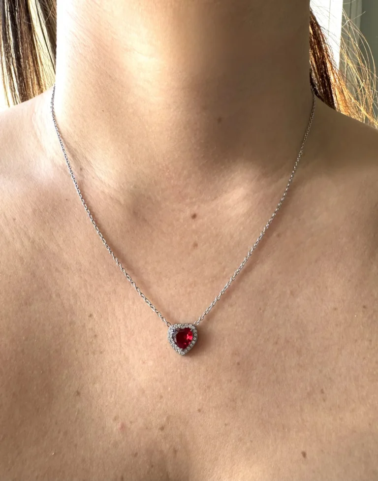 Ασημί Ατσάλινο Κολιέ με Κόκκινη Καρδιά