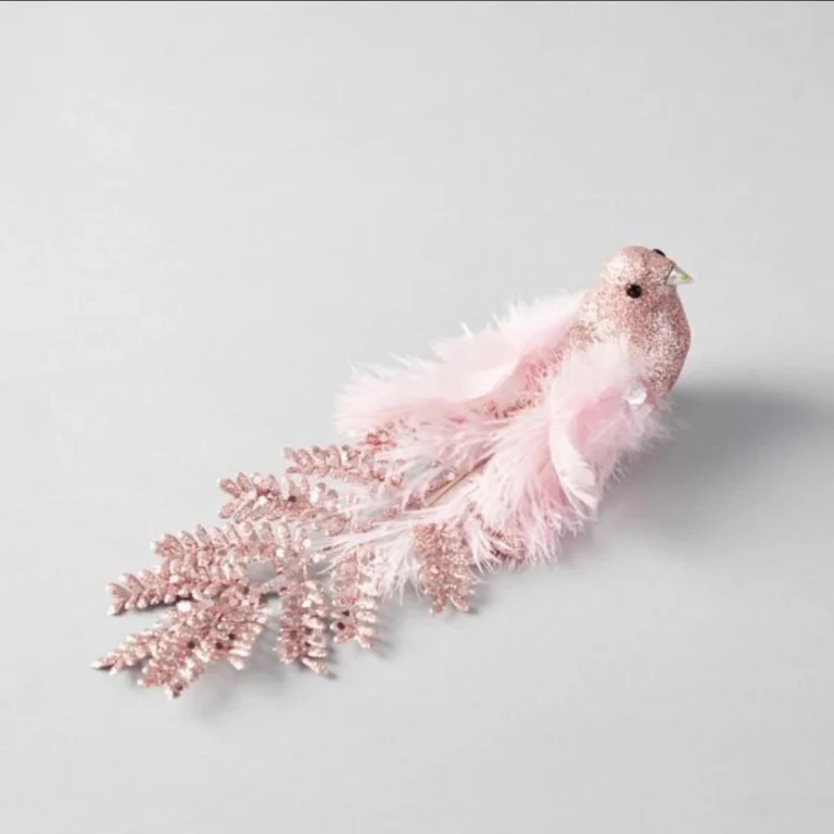 Σομόν Κύκνος Κομψότητας με Χρυσές Λεπτομέρειες