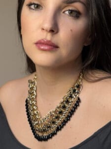 noir royale Μετατρεπόμενο Κολιέ / choker με Χρυσή Αλυσίδα & Μαύρα Στοιχεία