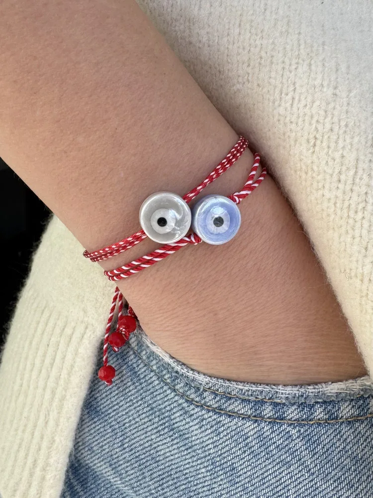 minimal Μαρτάκι με Γκρι Μάτι – simple lucky bracelet
