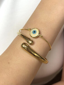 Χρυσή minimal Χειροπέδα με Καμπύλες